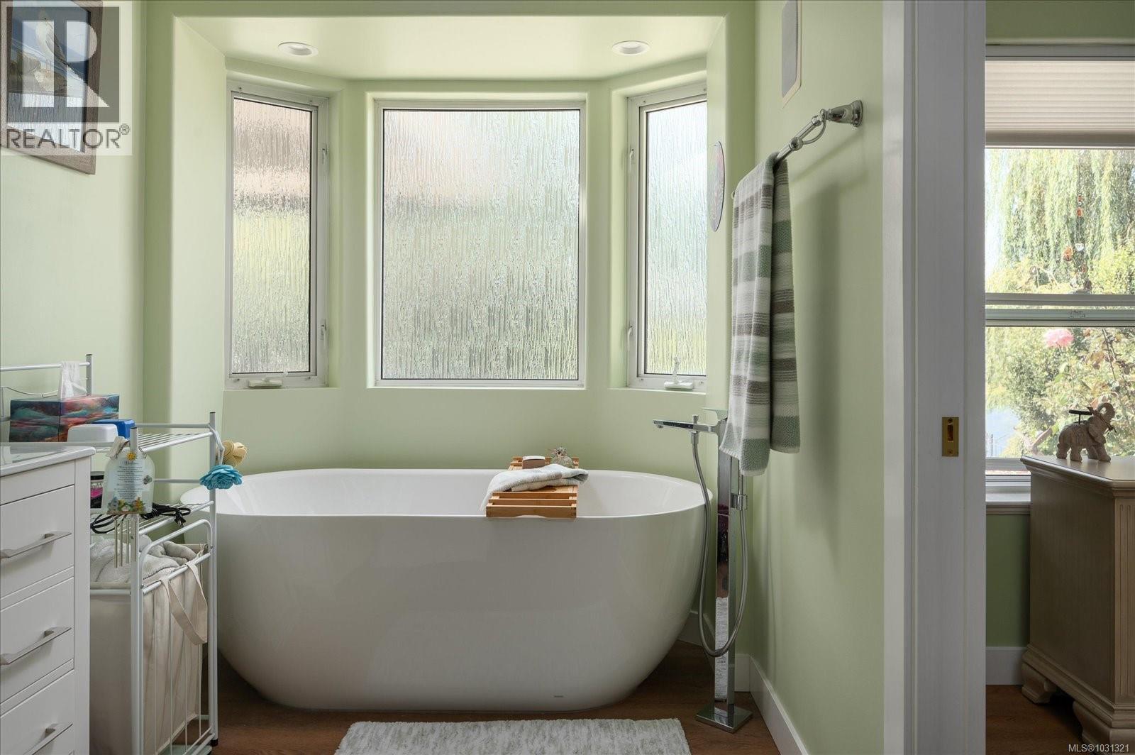 530 Dalmatian Dr, French Creek