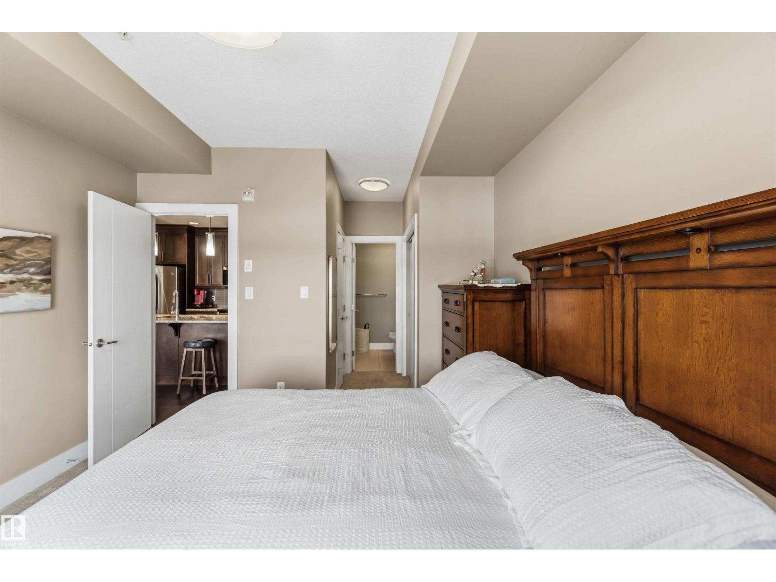 #212 11080 ELLERSLIE RD SW, Edmonton