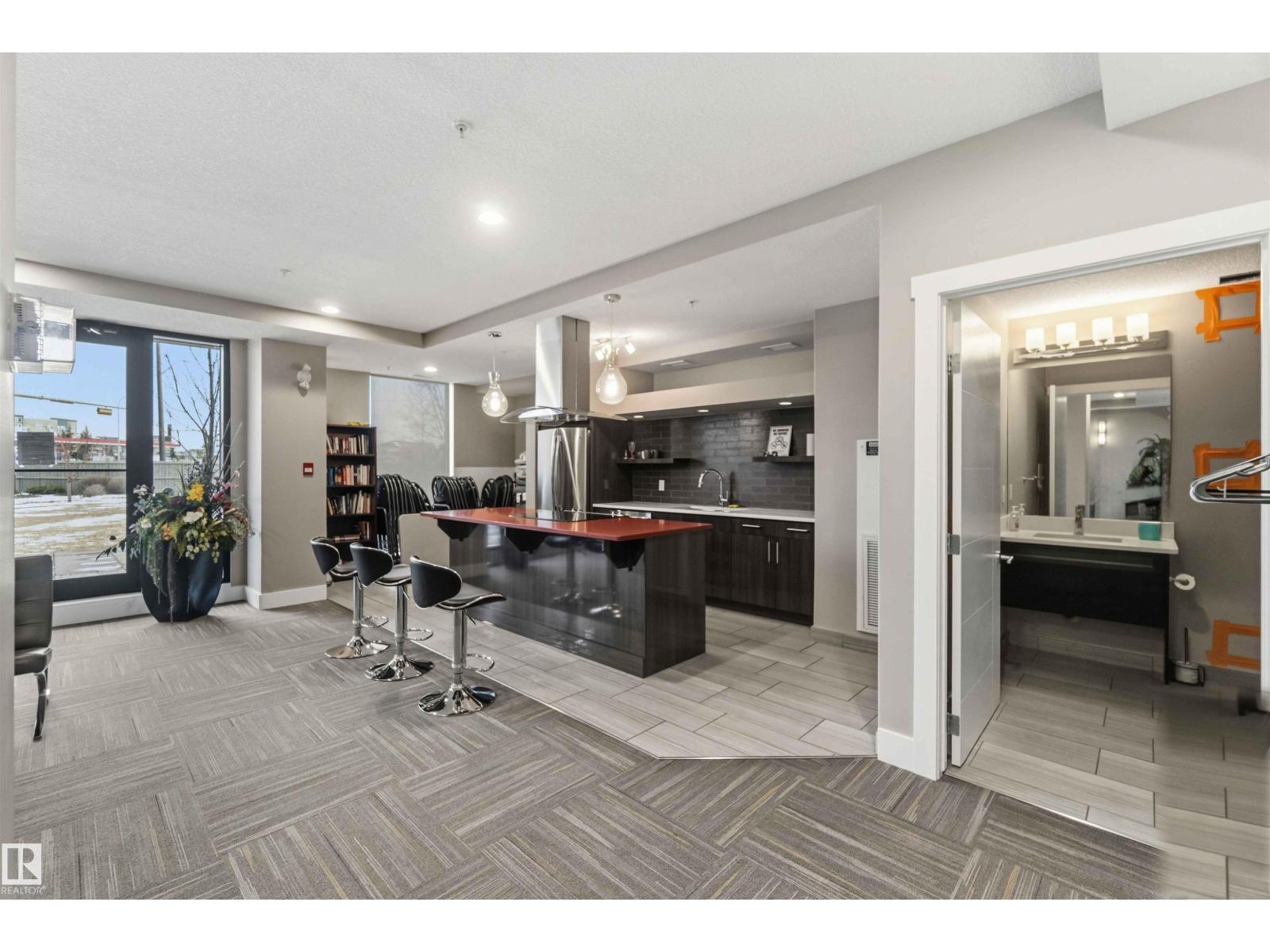 #212 11080 ELLERSLIE RD SW, Edmonton