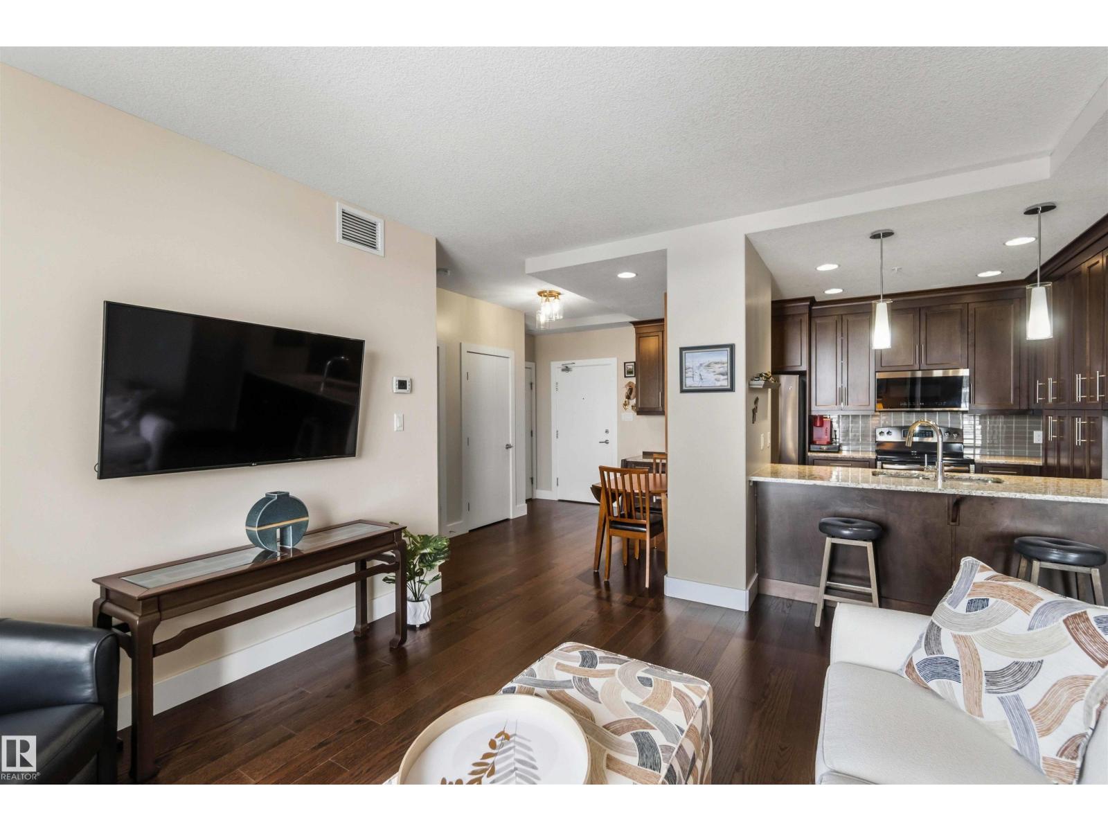 #212 11080 ELLERSLIE RD SW, Edmonton