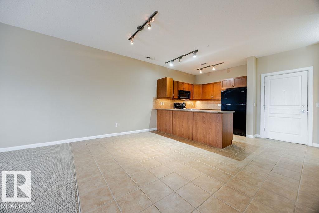 #217 160 MAGRATH RD NW - 10