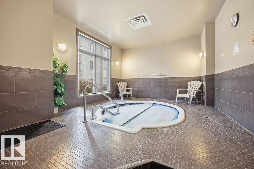 #217 160 MAGRATH RD NW - 30