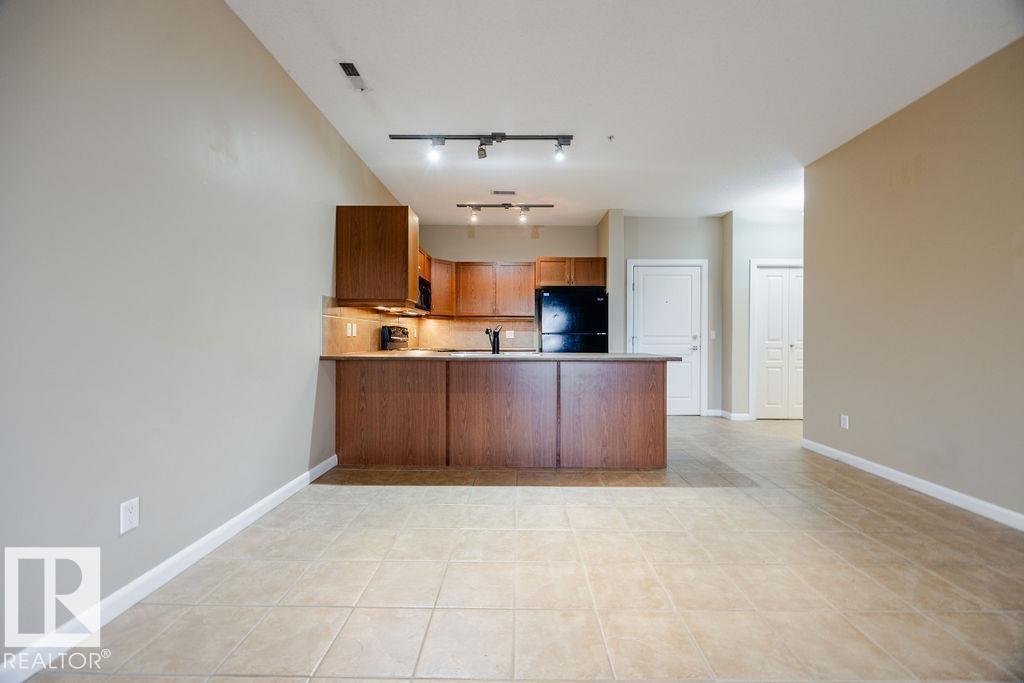 #217 160 MAGRATH RD NW - 9
