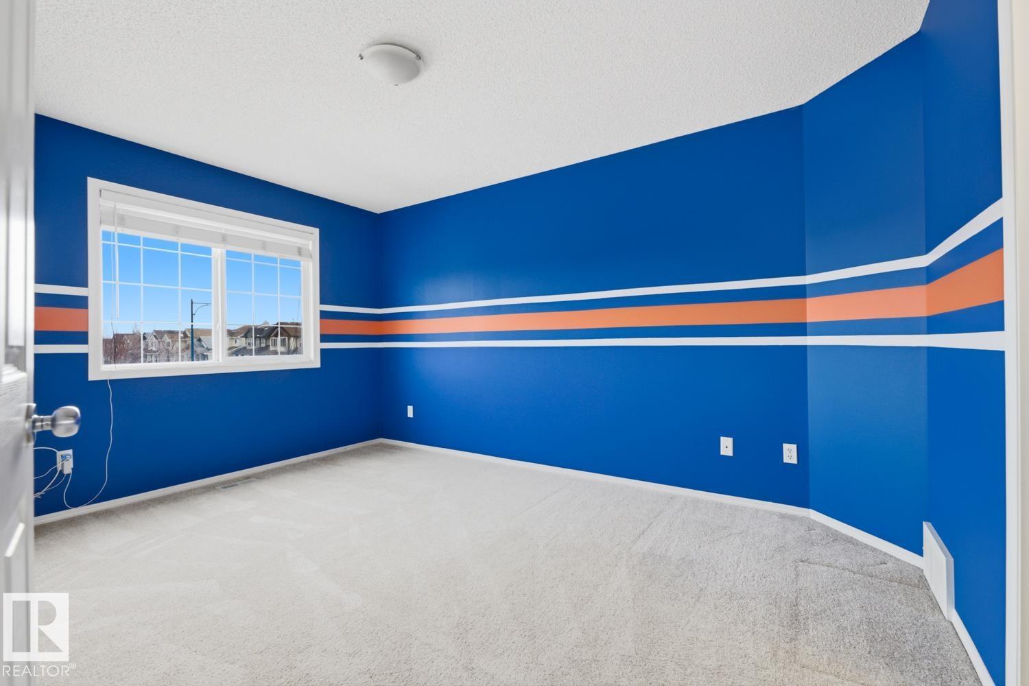 5913 164 AV NW, Edmonton