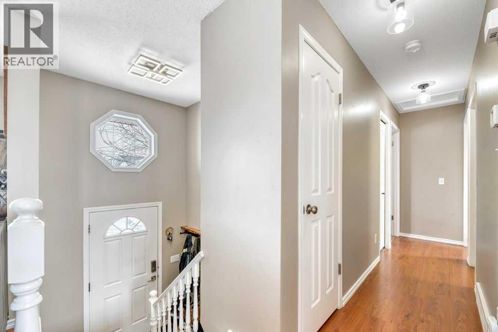 
          1905 Strathcona Terrace
            <br/>
            <span>Strathmore</span>
            , 
            <span>AB</span>
             <span>T1P1S1</span>
         - Photo 7