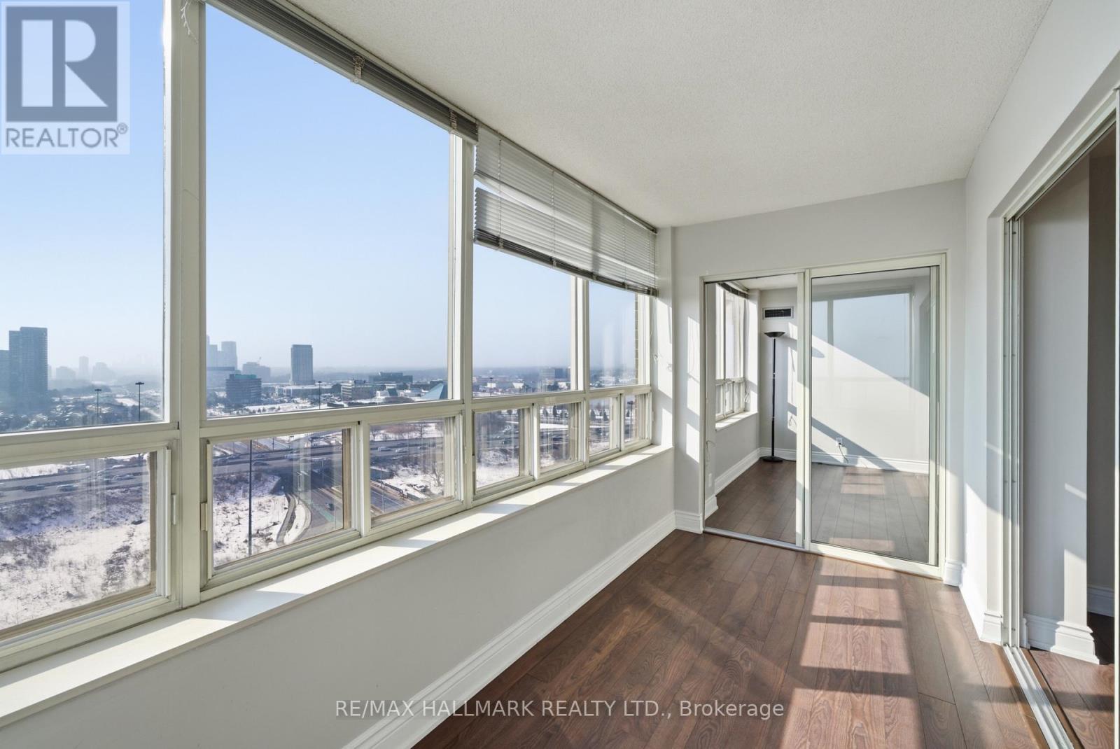 #2002 215 WYNFORD DRIVE - 19