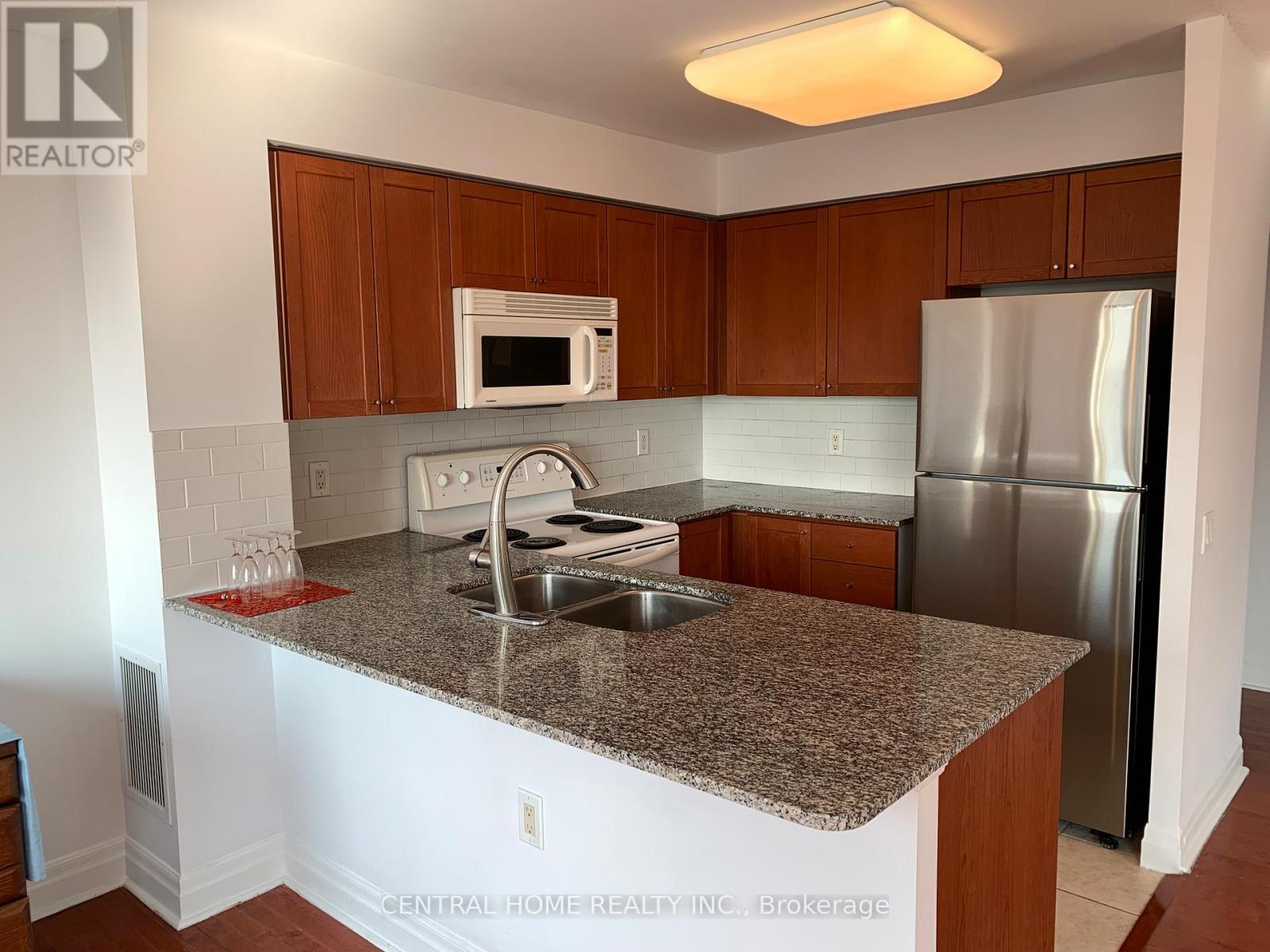 #2203 21 HILLCREST AVENUE - 20