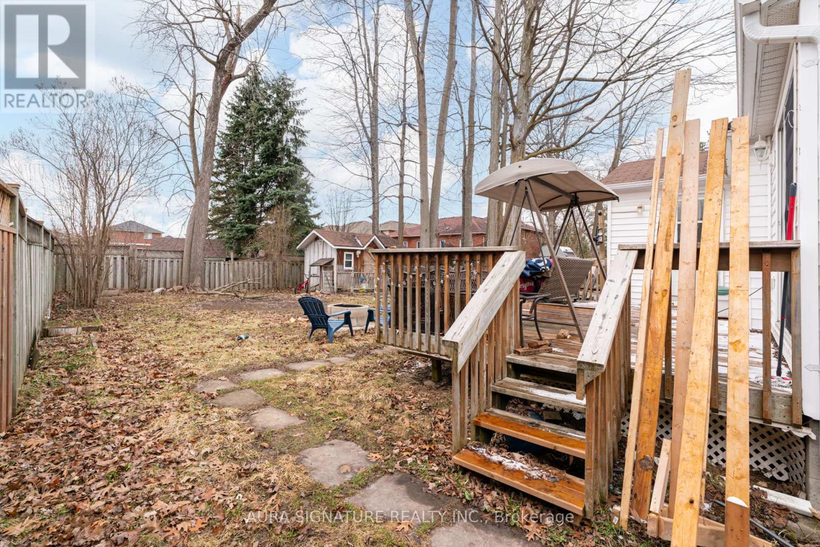 20 RIVEREDGE DRIVE - 21