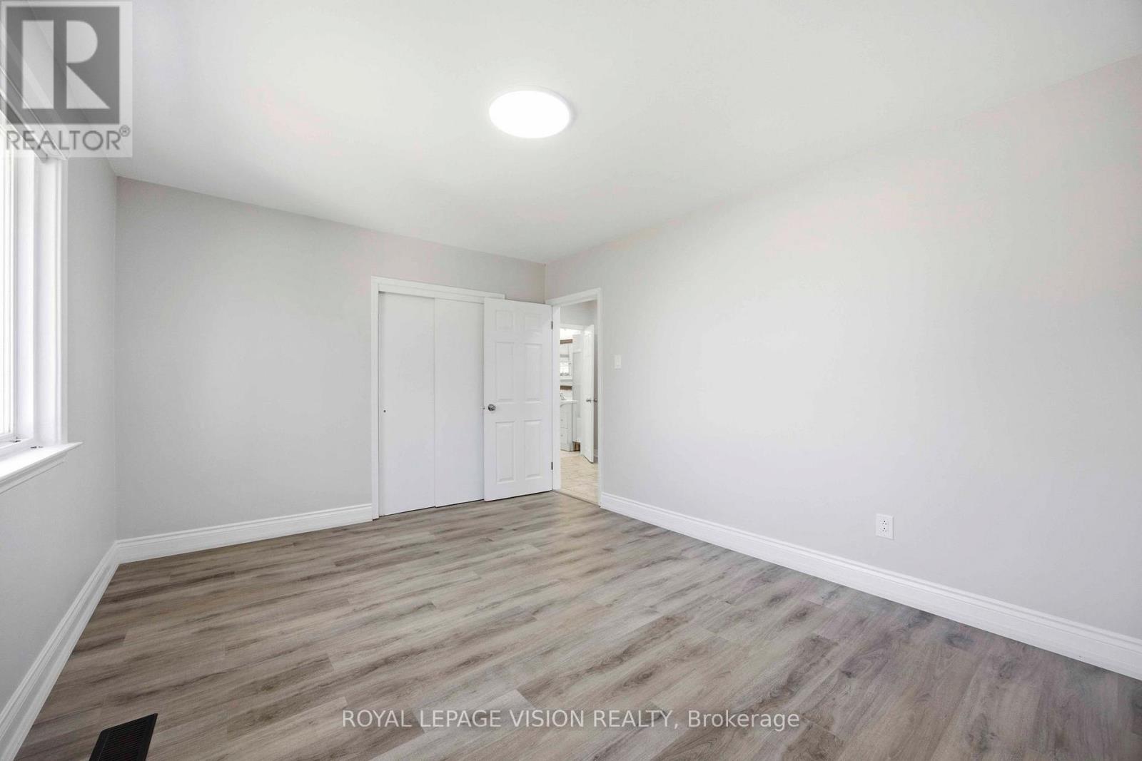 126 MILFORD HAVEN DRIVE - 19