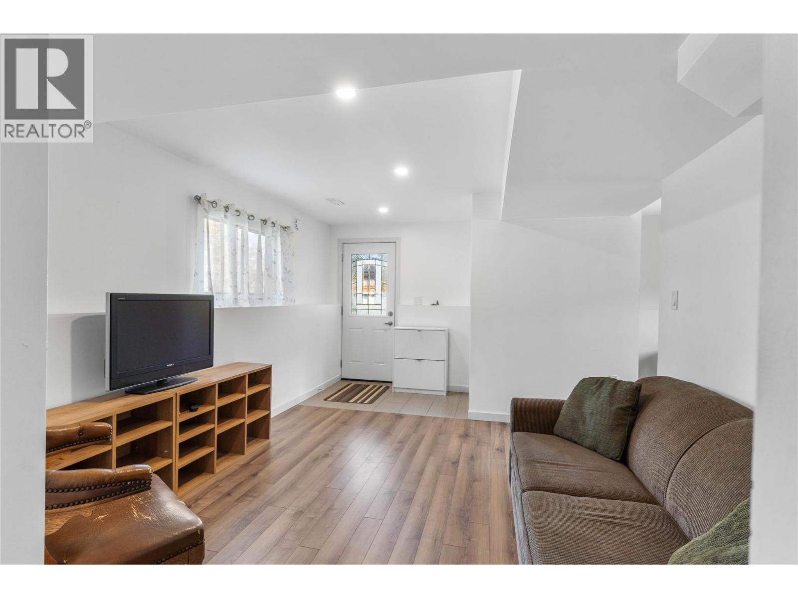 4857 BOLEAN Drive, Kamloops