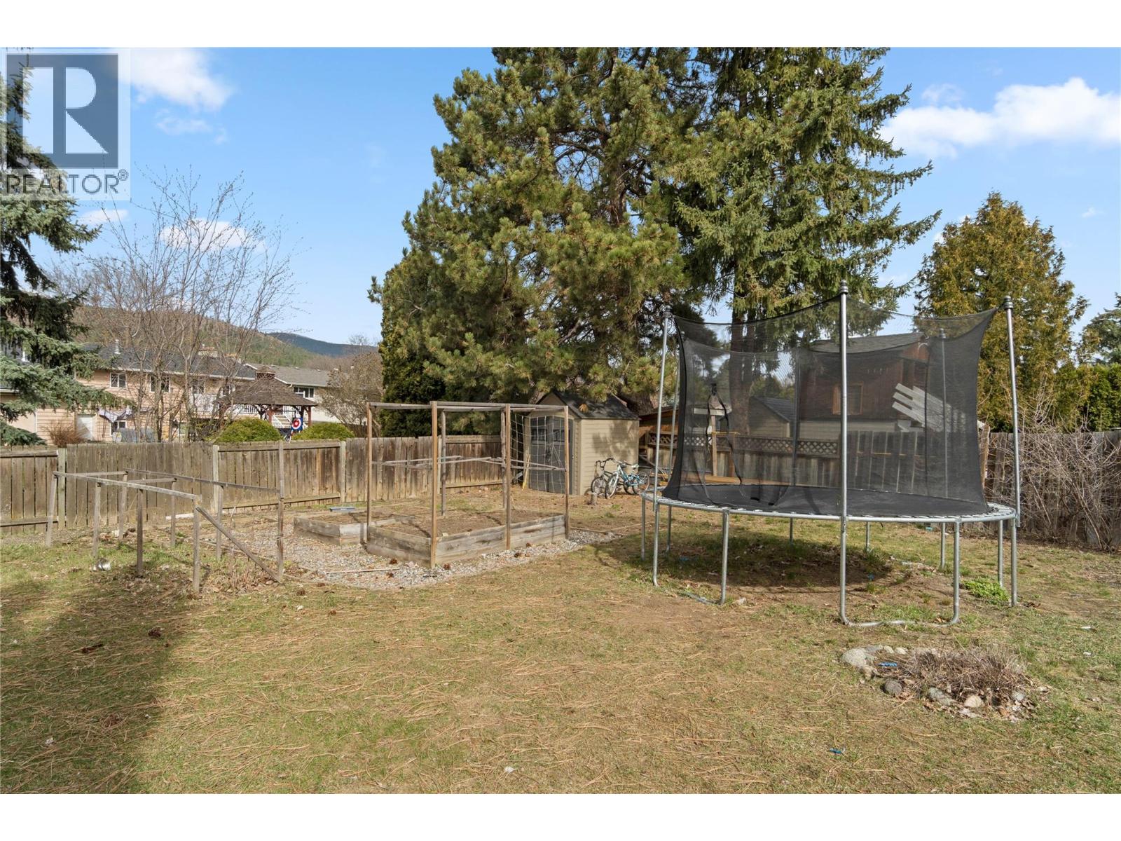 4857 BOLEAN Drive, Kamloops