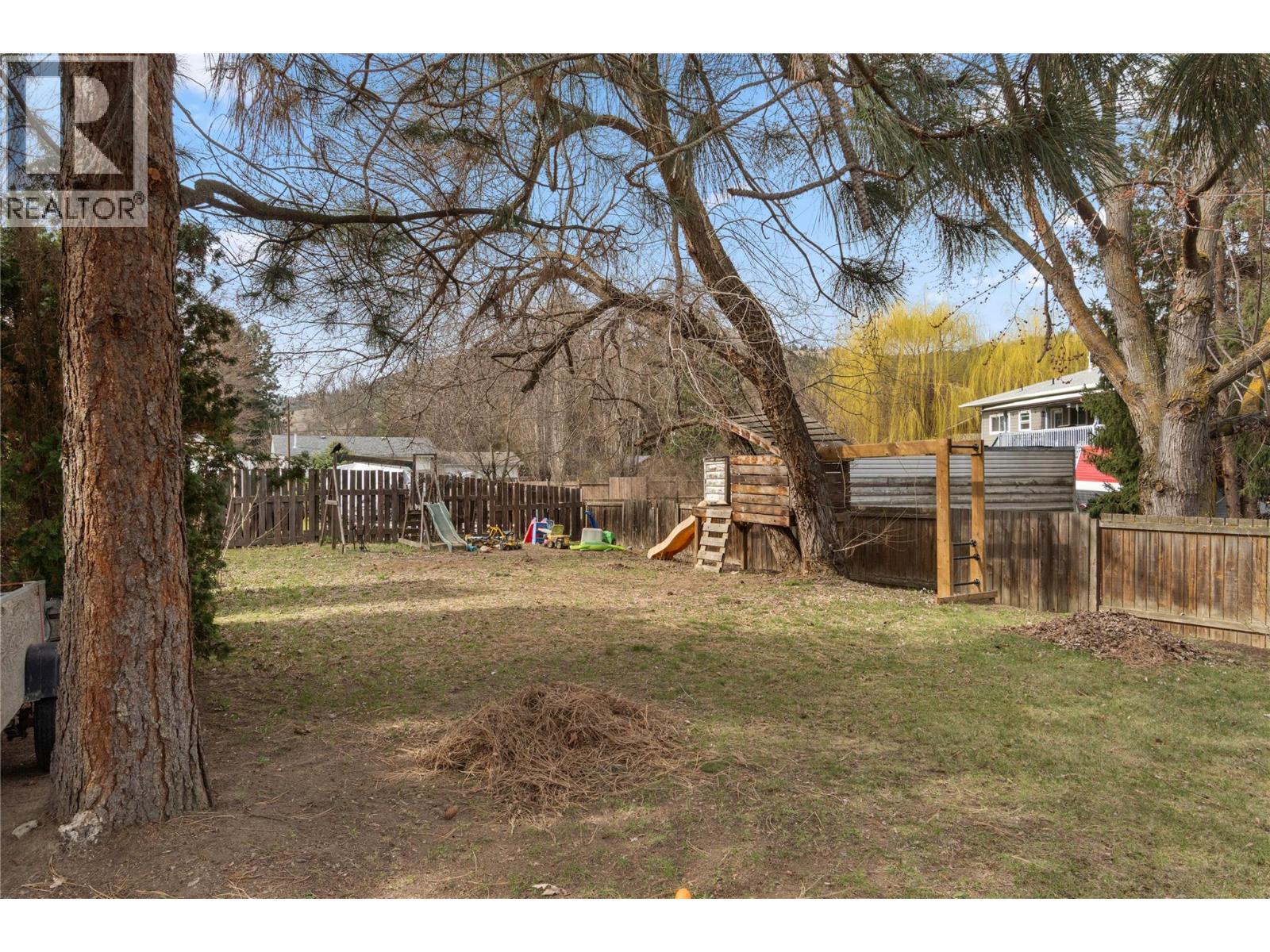 4857 BOLEAN Drive, Kamloops