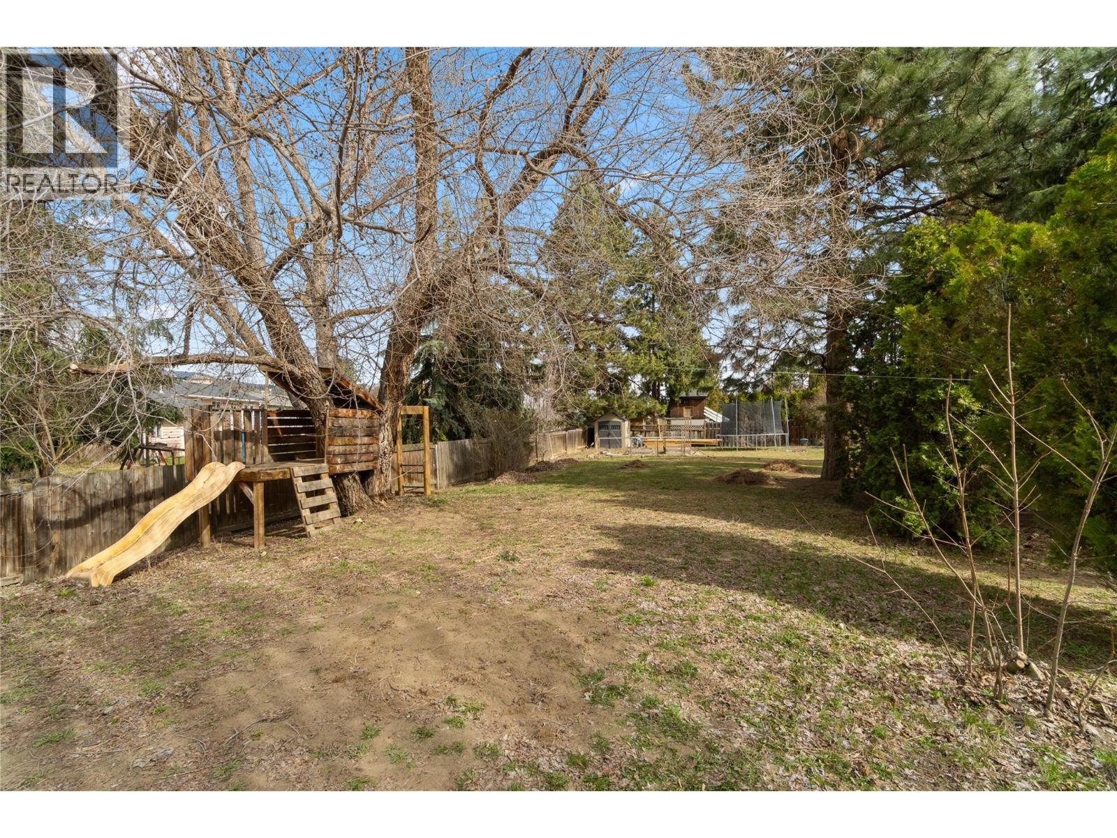 4857 BOLEAN Drive, Kamloops