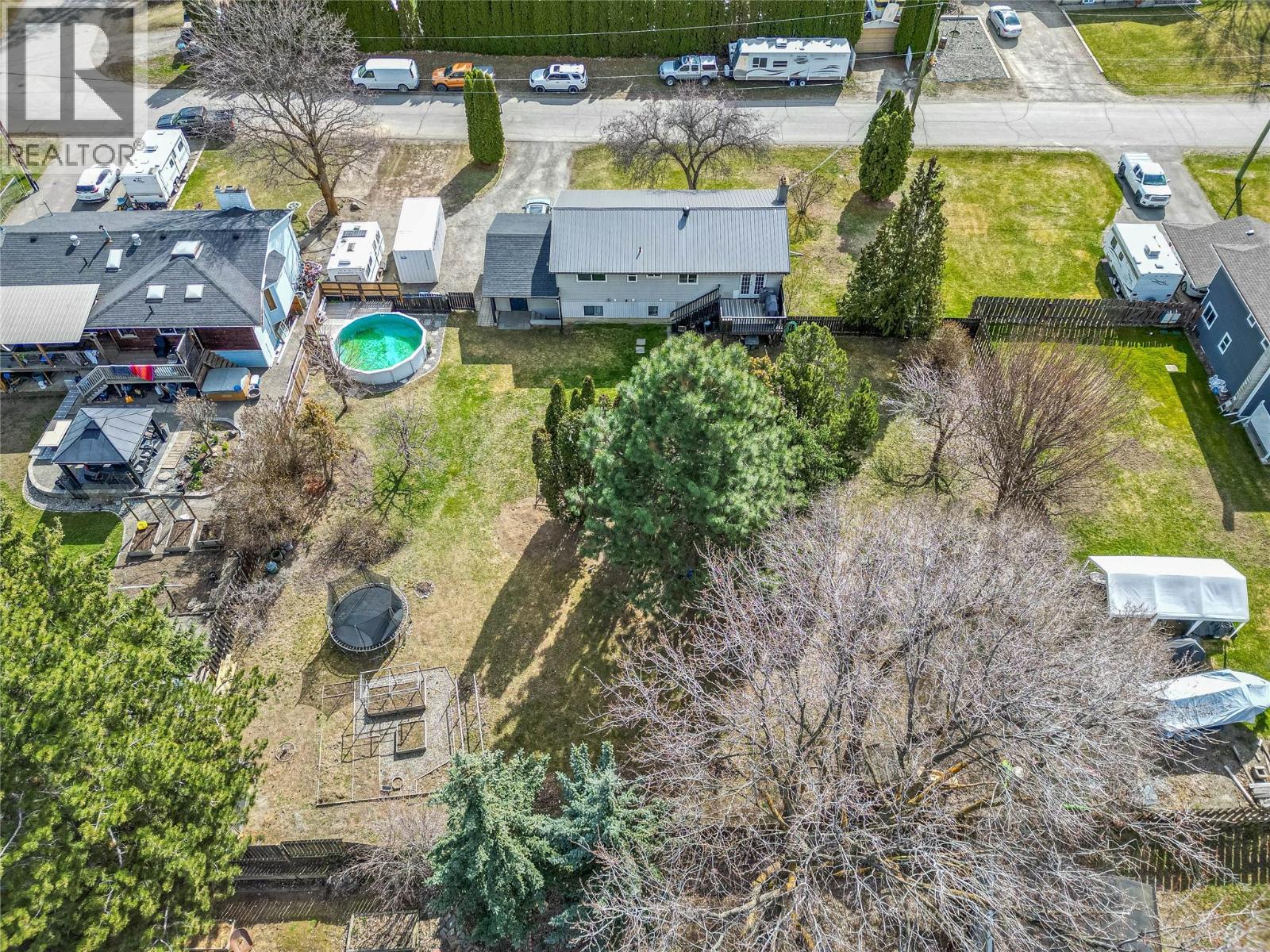 4857 BOLEAN Drive, Kamloops