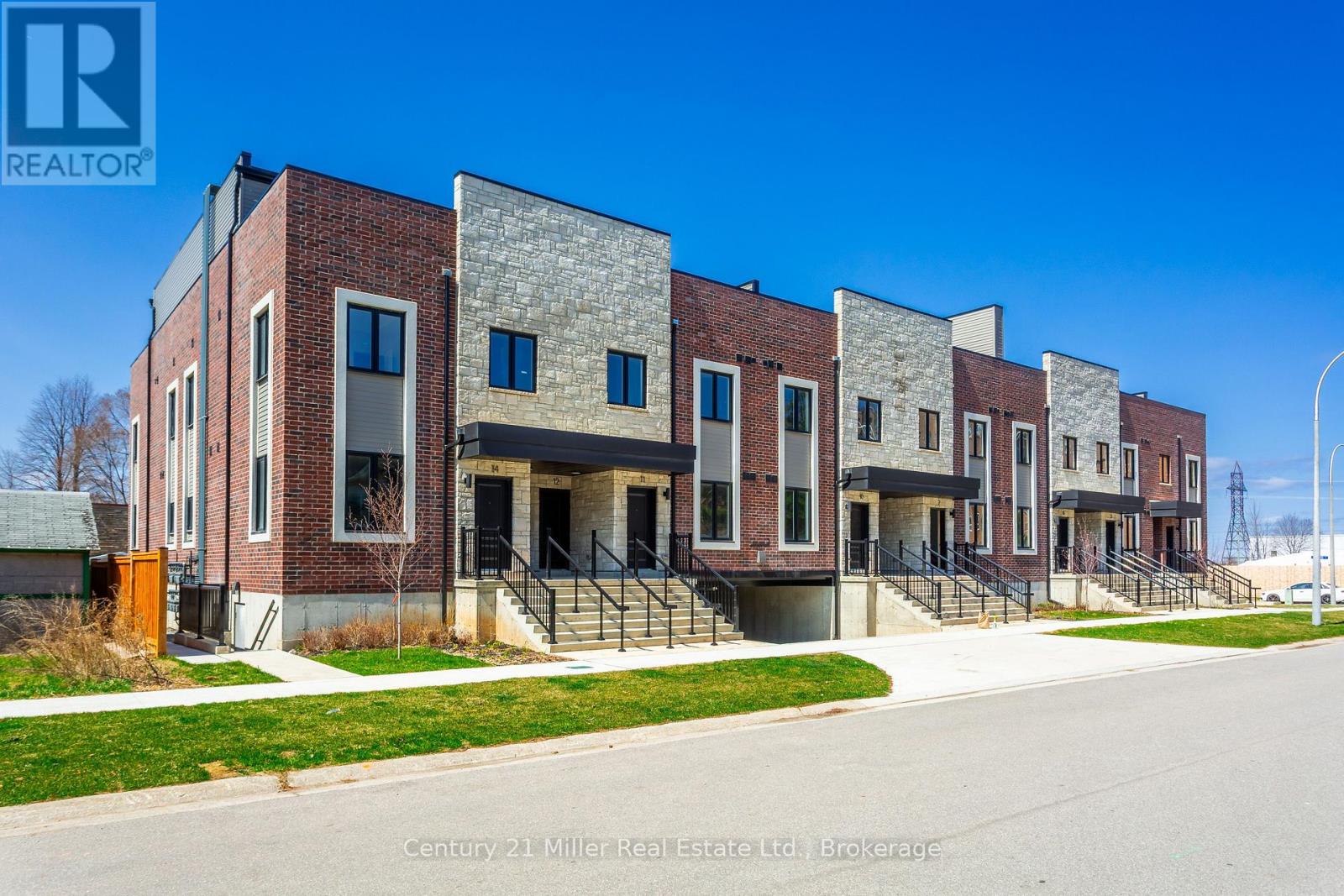 #12 2 SLESSOR BOULEVARD - 2