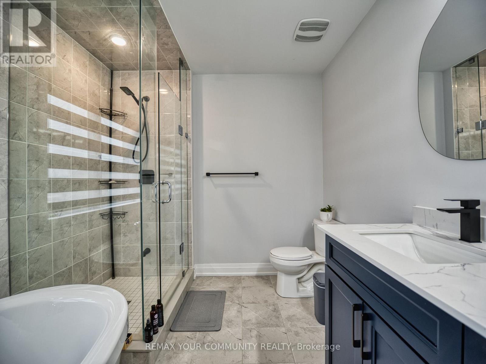 17 SAM BATTAGLIA CRESCENT - 25