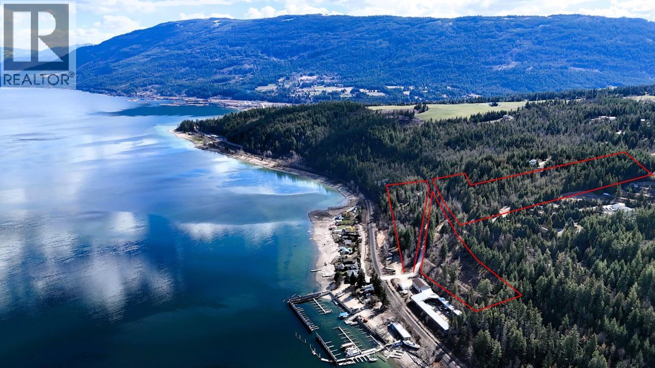  2230 CANOE BEACH Drive Northeast, Salmon Arm