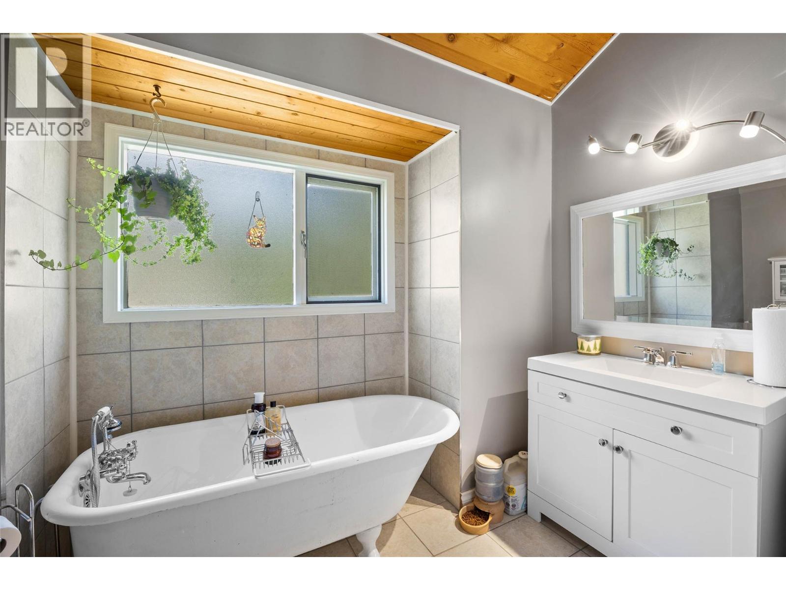 1815 Nicolls Road - 30