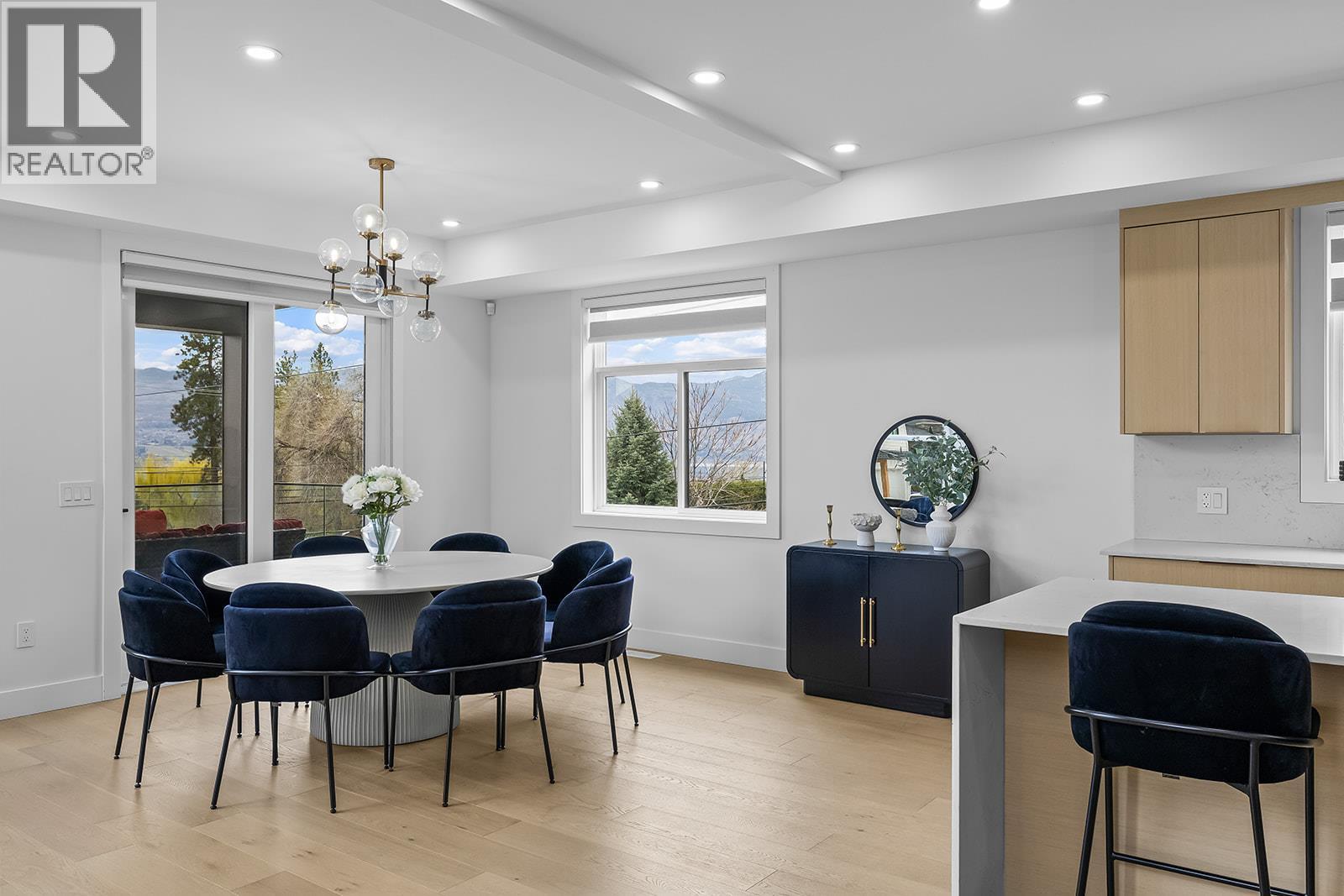  1047 Oak Barrel Place, West Kelowna