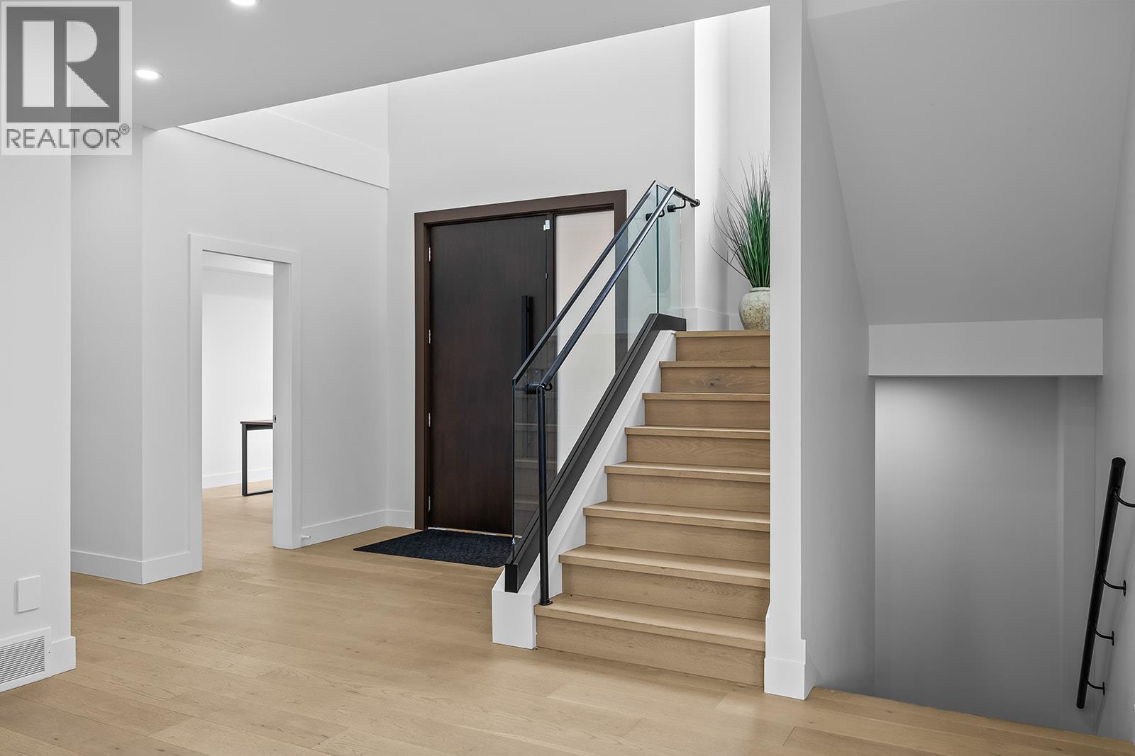  1047 Oak Barrel Place, West Kelowna