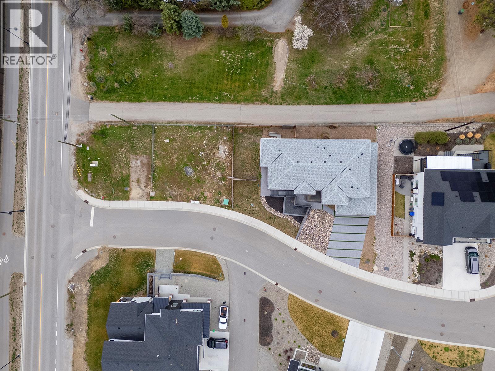  1047 Oak Barrel Place, West Kelowna