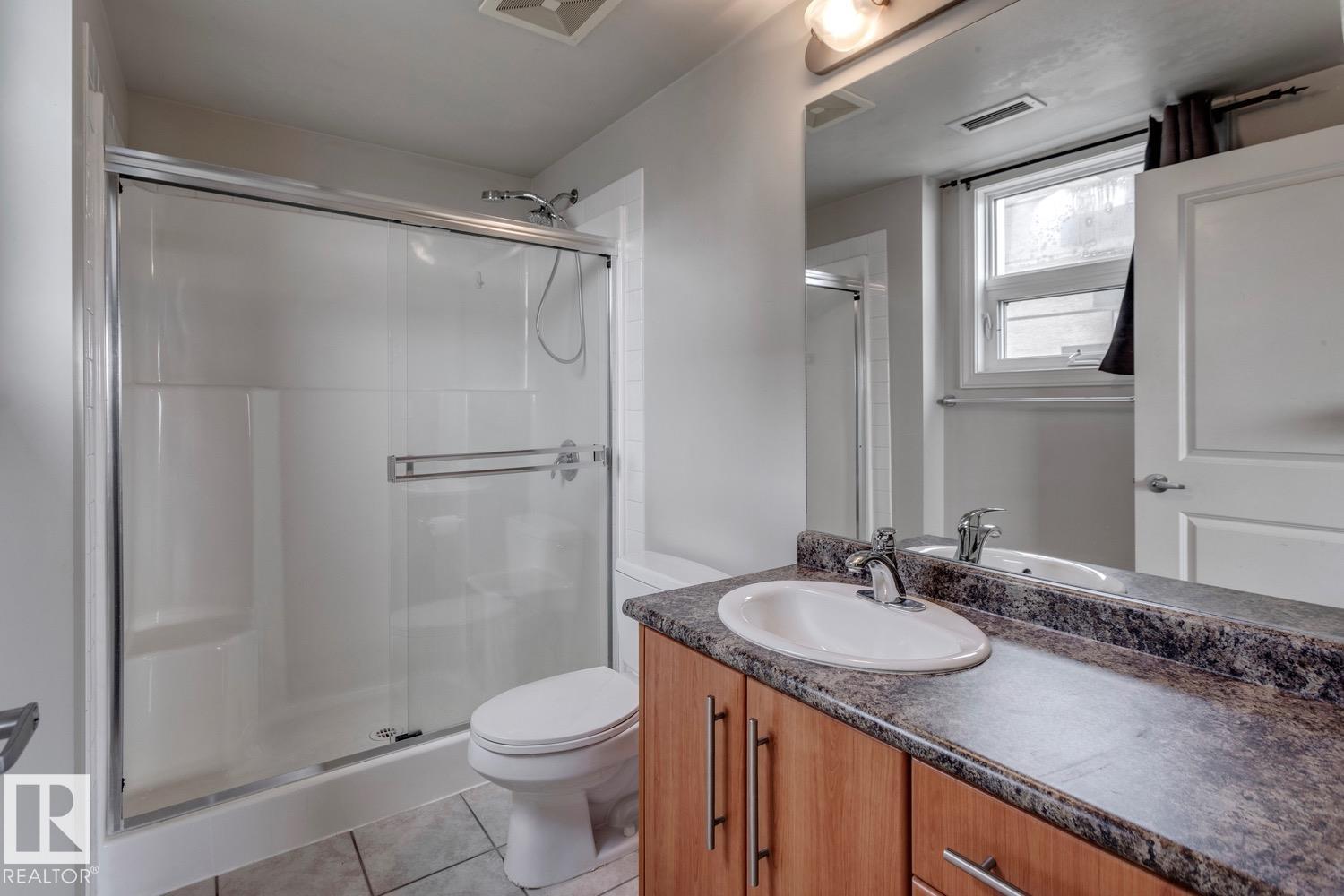 #906 9819 104 ST NW, Edmonton