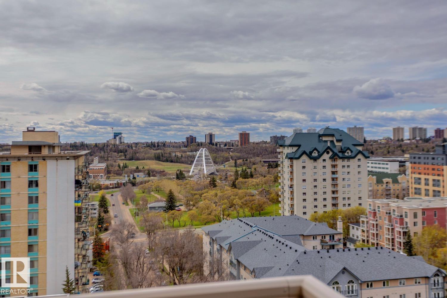 #906 9819 104 ST NW, Edmonton