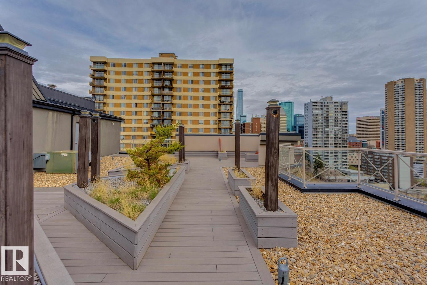 #906 9819 104 ST NW, Edmonton