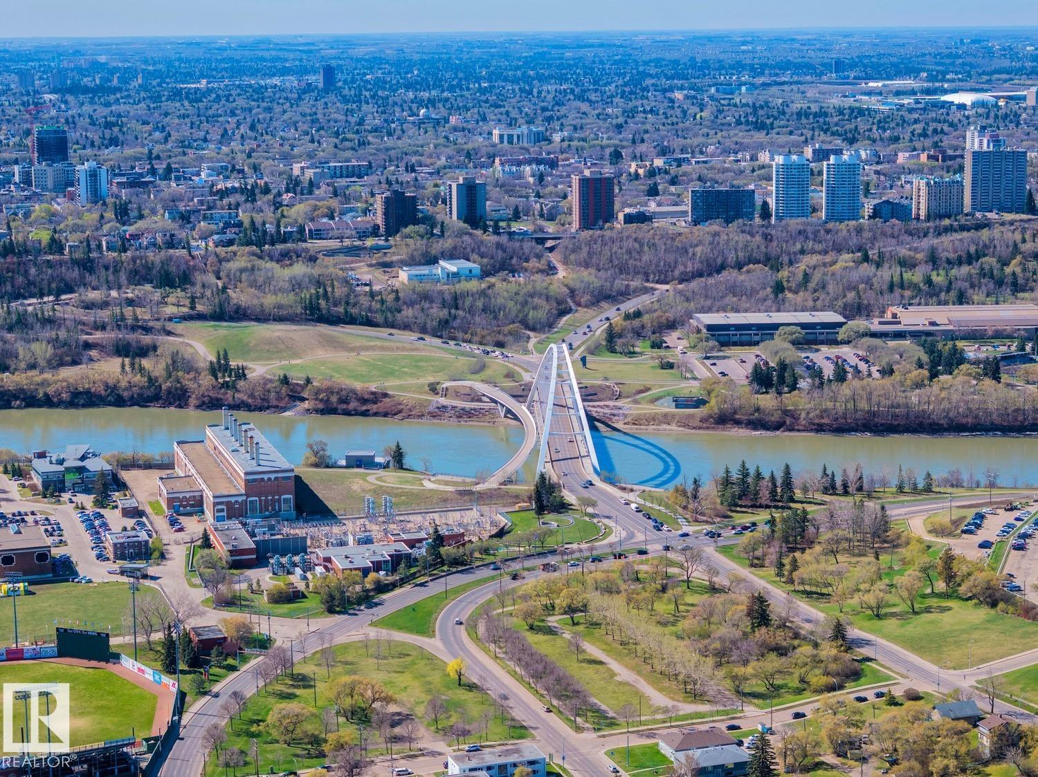 #906 9819 104 ST NW, Edmonton