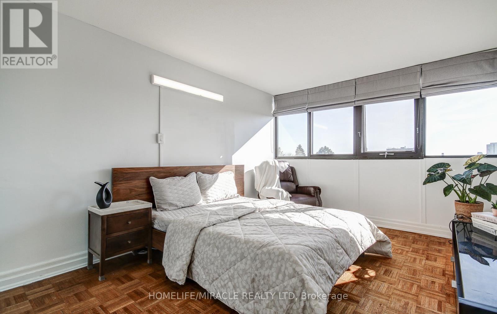#504 1333 BLOOR STREET - 16