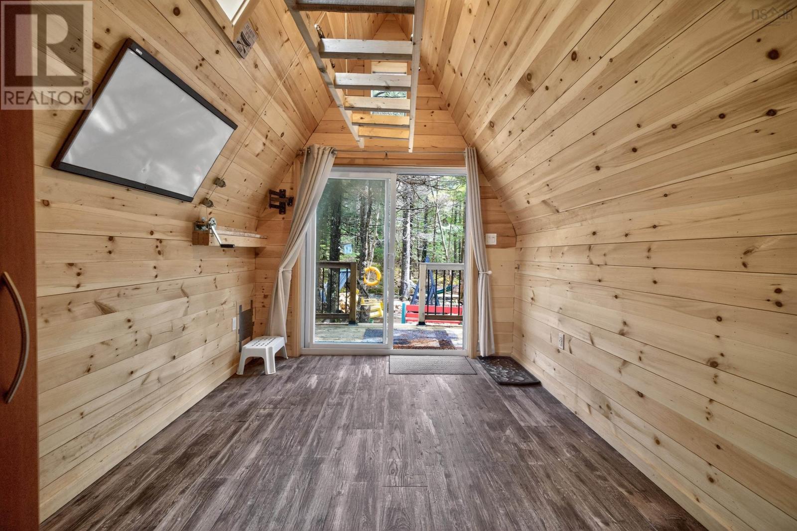 Property 40 of 51 of 495 Gatehouse Run