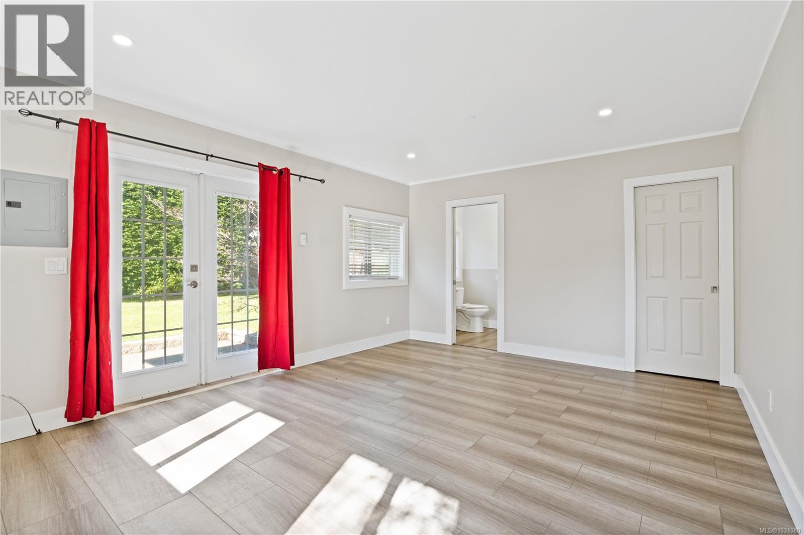 1468 Stroud Rd, Victoria