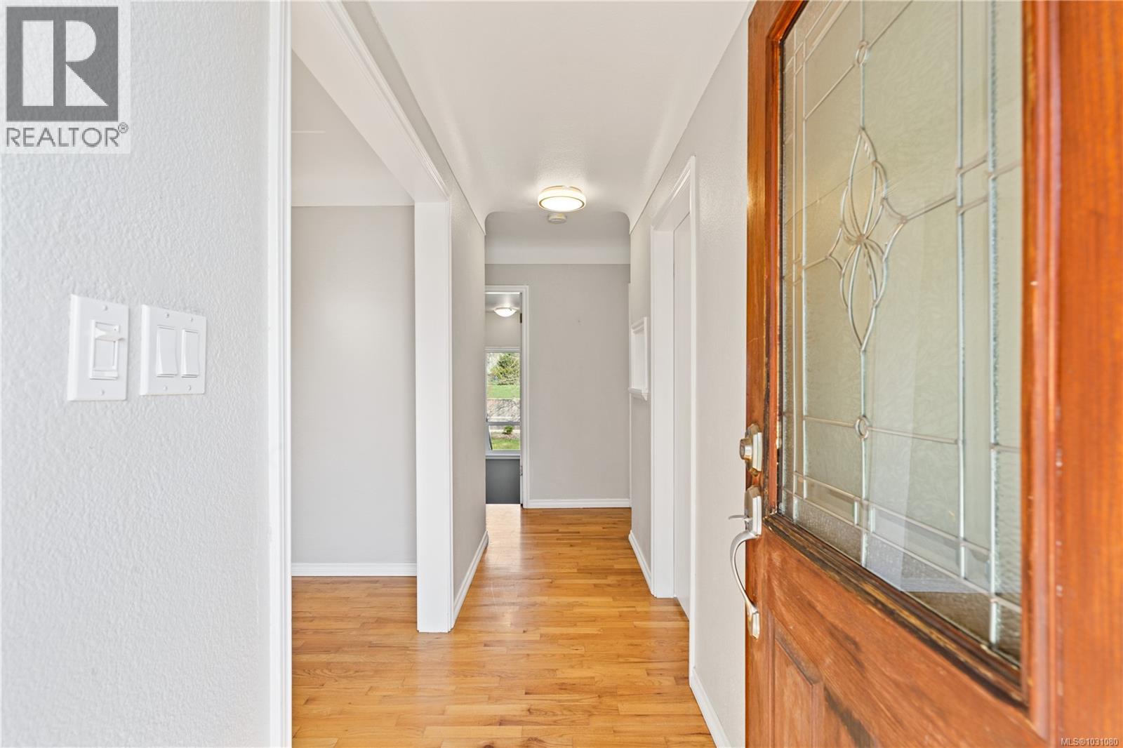 1468 Stroud Rd, Victoria