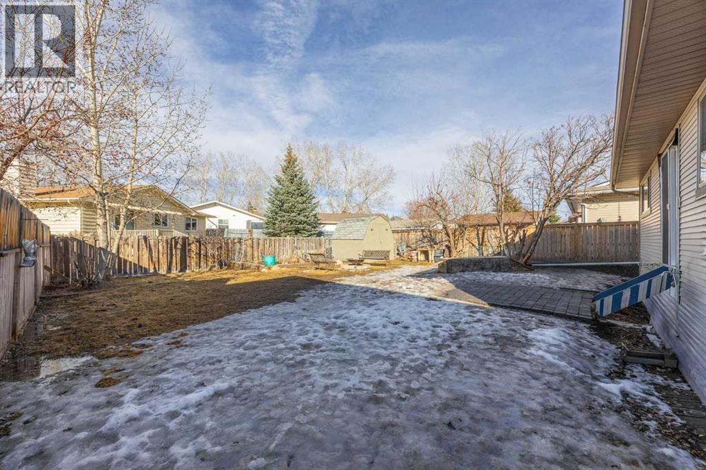 
          317 Banister Drive
            <br/>
            <span>Okotoks</span>
            , 
            <span>AB</span>
             <span>T1S1E4</span>
         - Photo 31