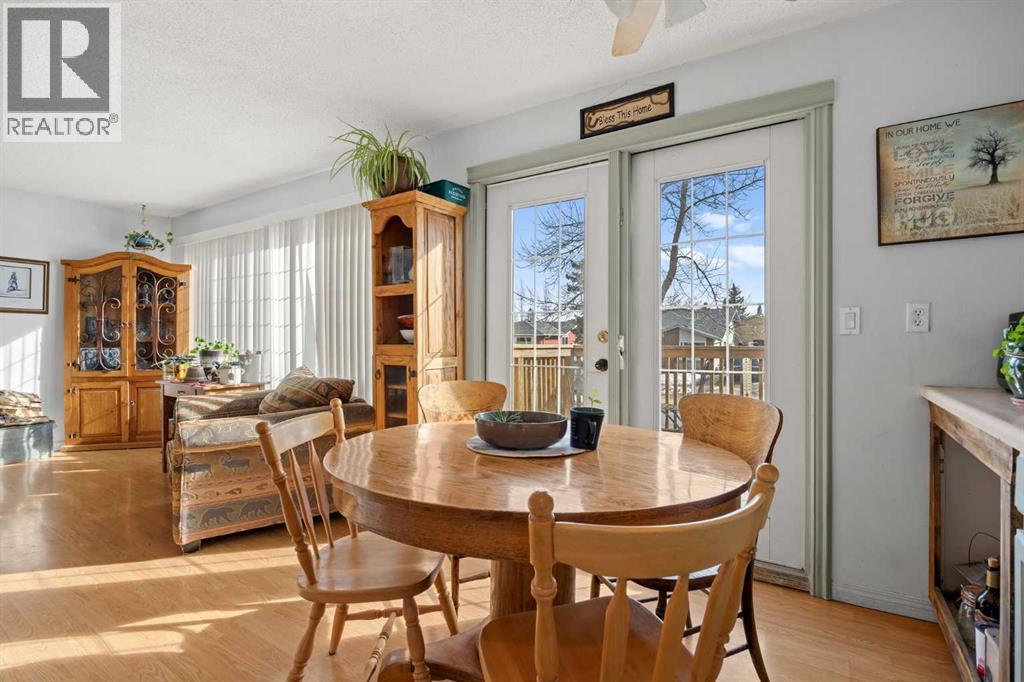 
          317 Banister Drive
            <br/>
            <span>Okotoks</span>
            , 
            <span>AB</span>
             <span>T1S1E4</span>
         - Photo 12