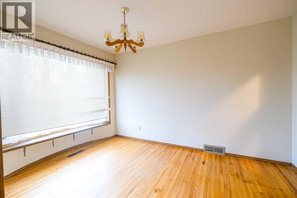 59 ROSEWOOD ROAD NW - 9