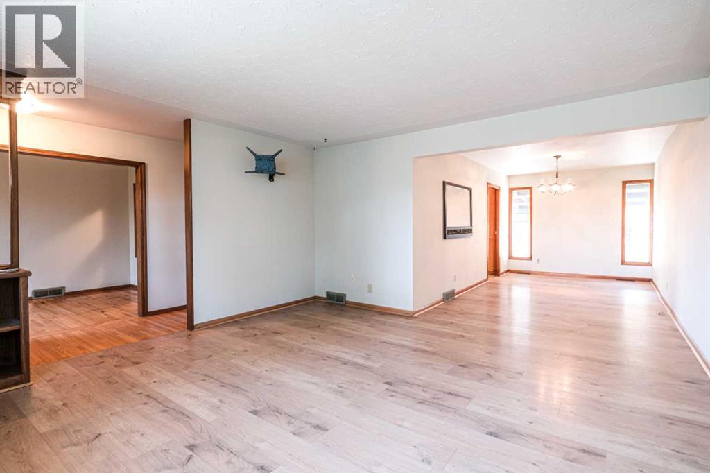 59 ROSEWOOD ROAD NW - 11