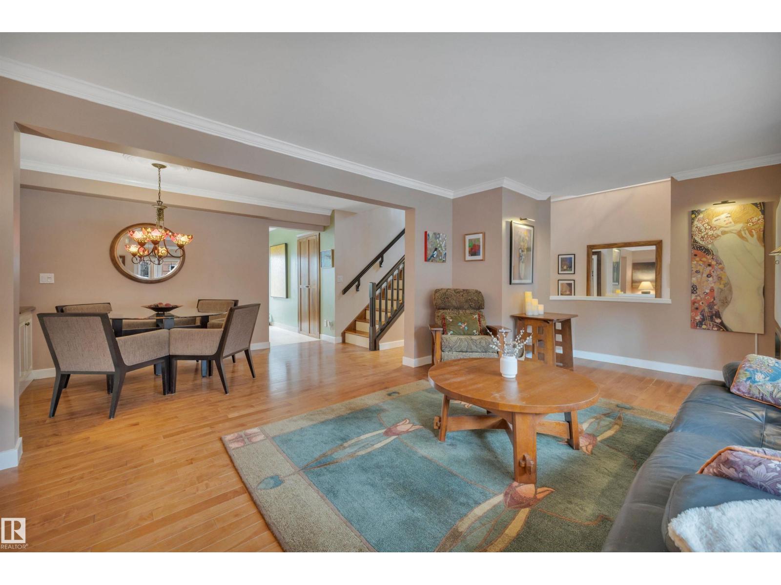 9727 101A ST NW, Edmonton