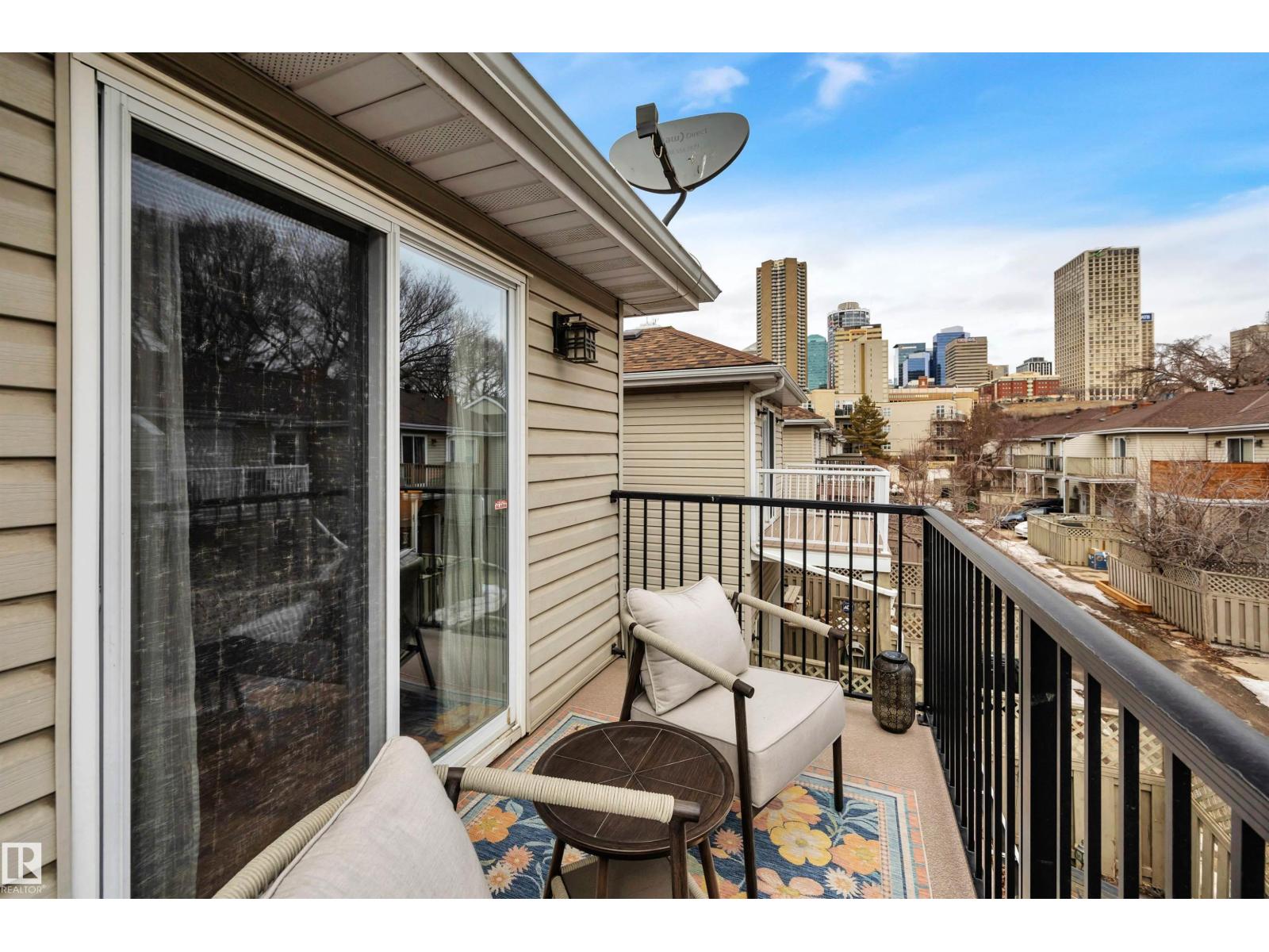 9727 101A ST NW, Edmonton