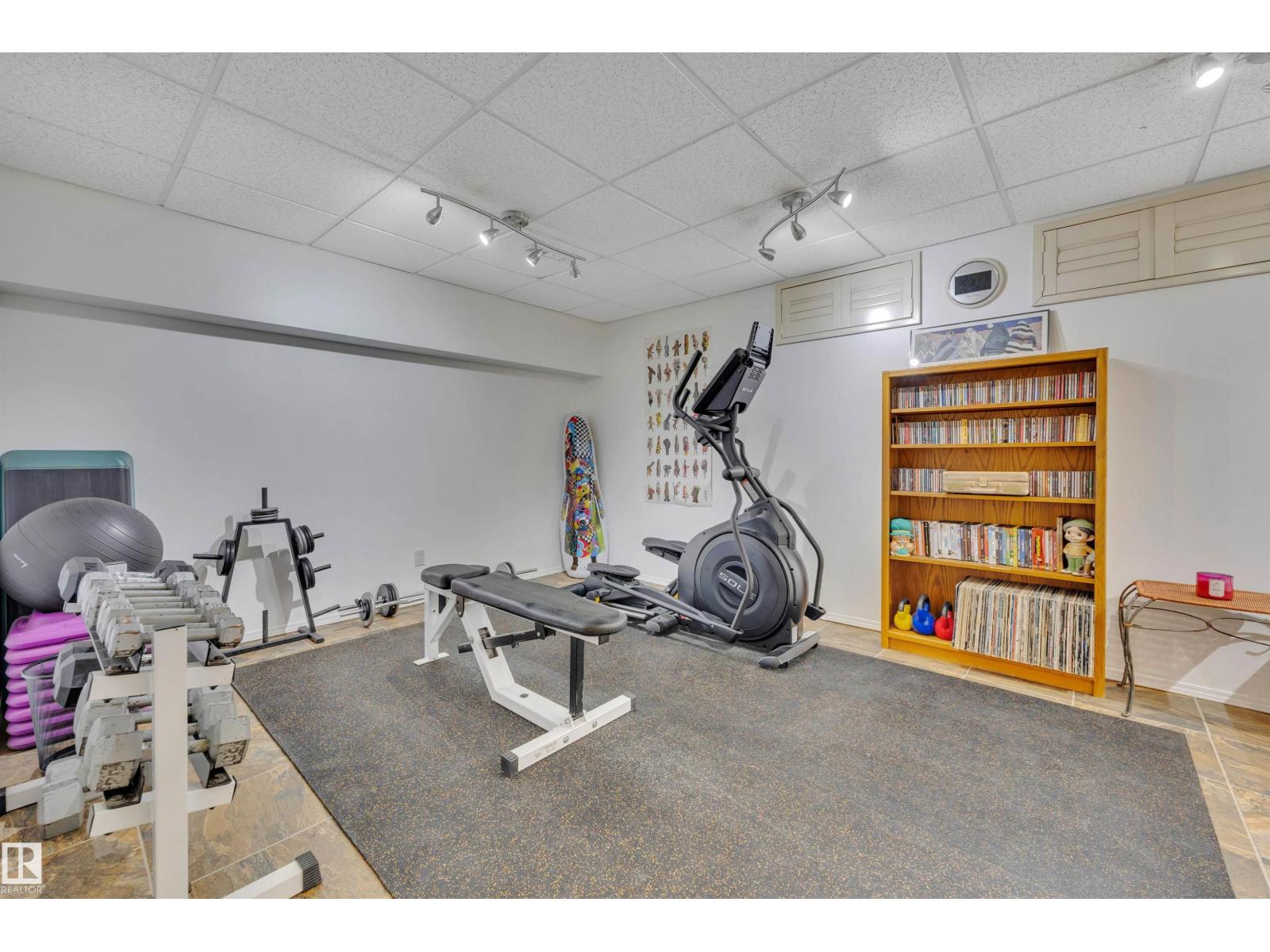 9727 101A ST NW, Edmonton