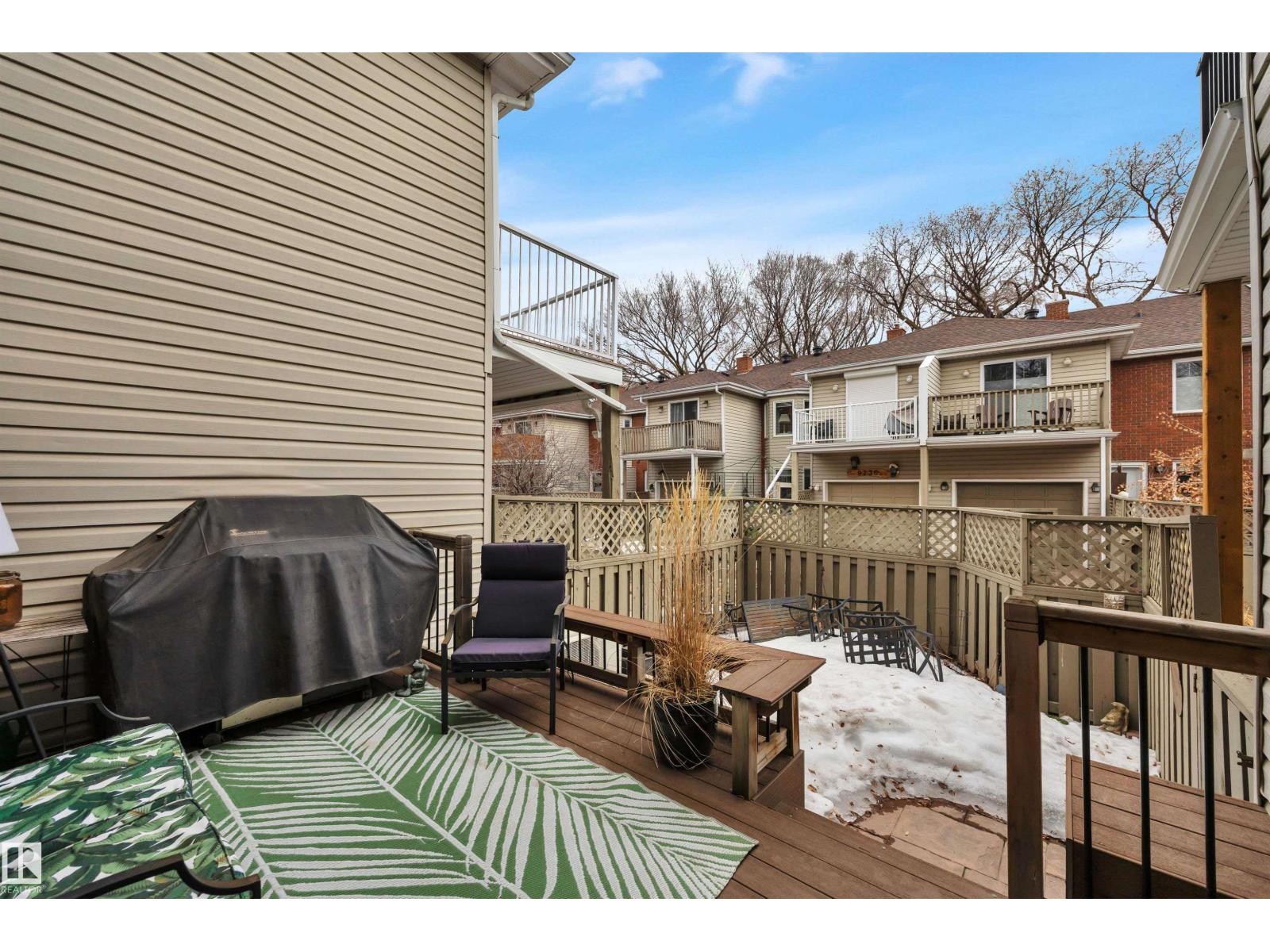 9727 101A ST NW, Edmonton