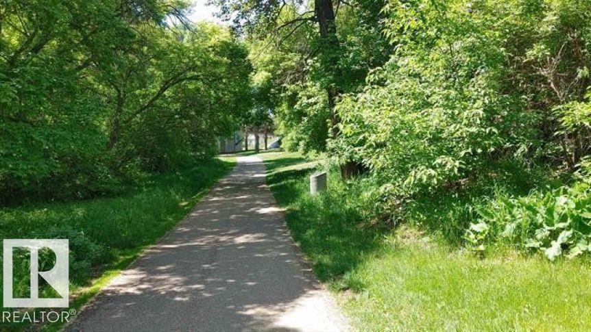 9727 101A ST NW, Edmonton