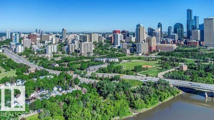 9727 101A ST NW, Edmonton