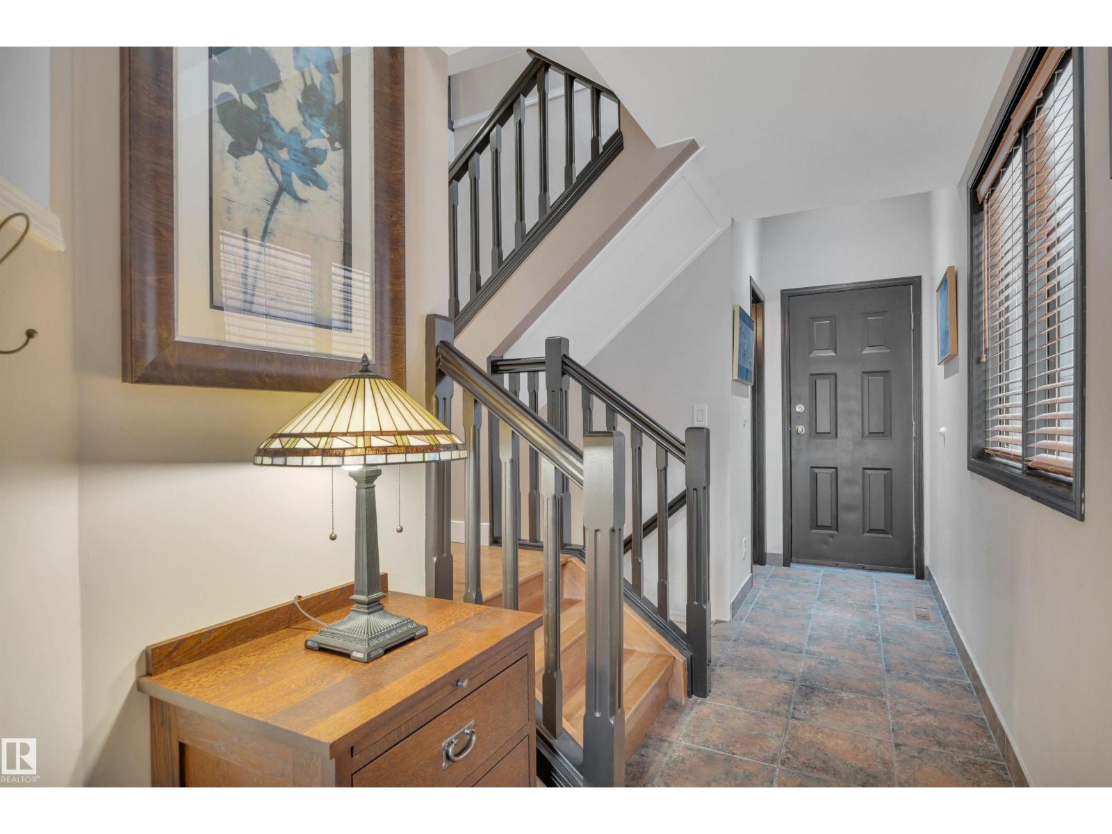 9727 101A ST NW, Edmonton