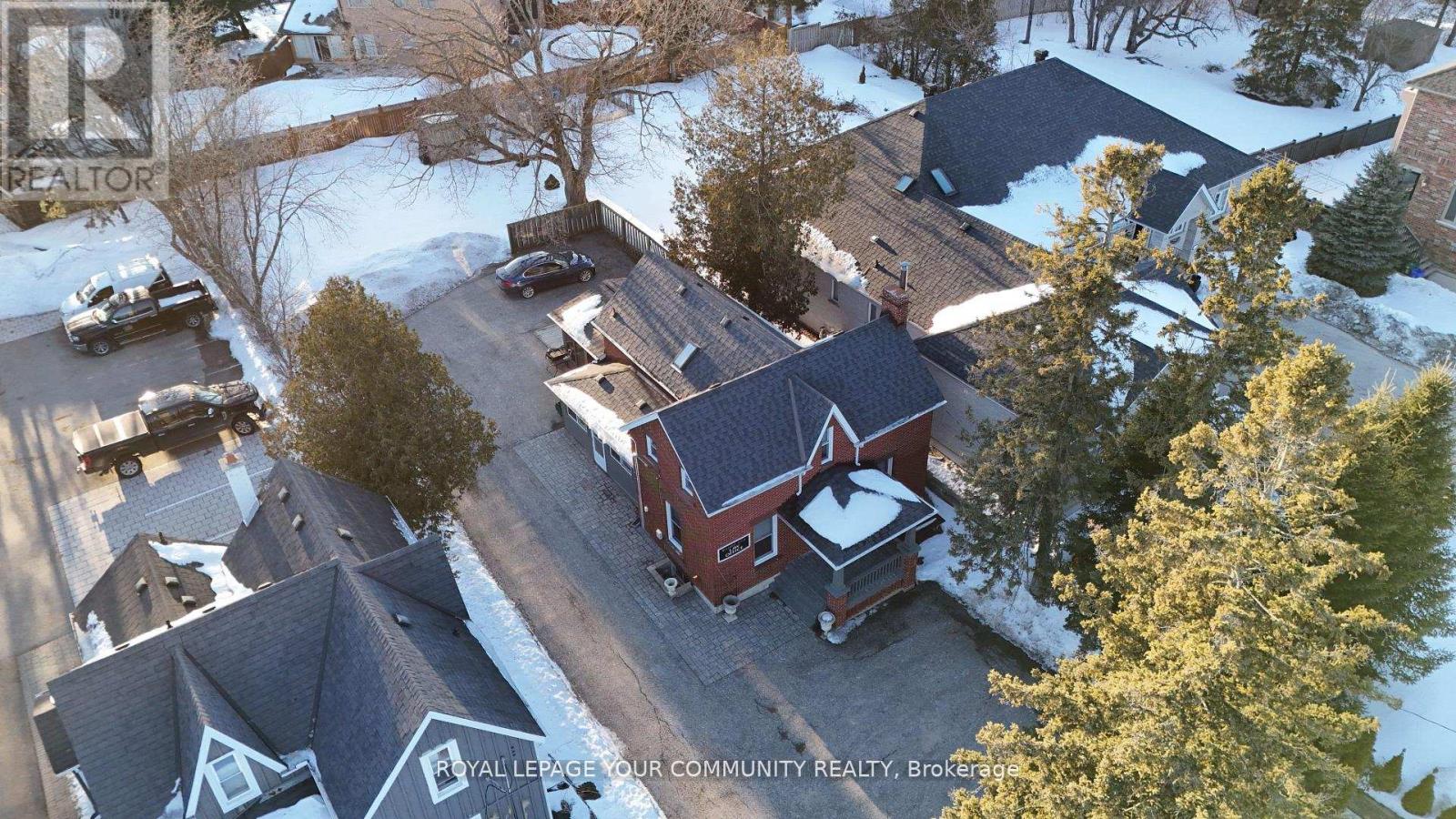 13066 KEELE STREET - 36