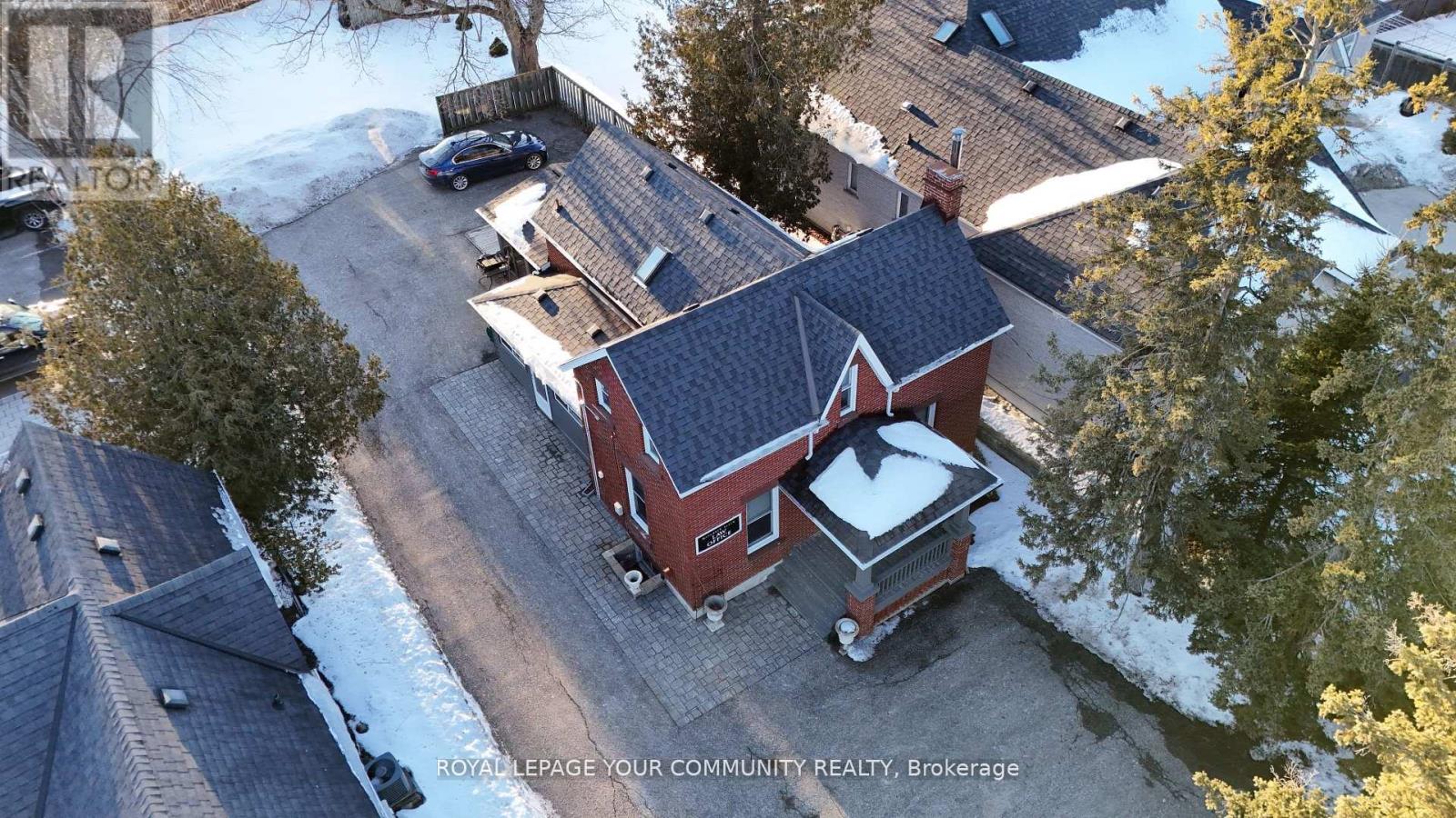 13066 KEELE STREET - 35