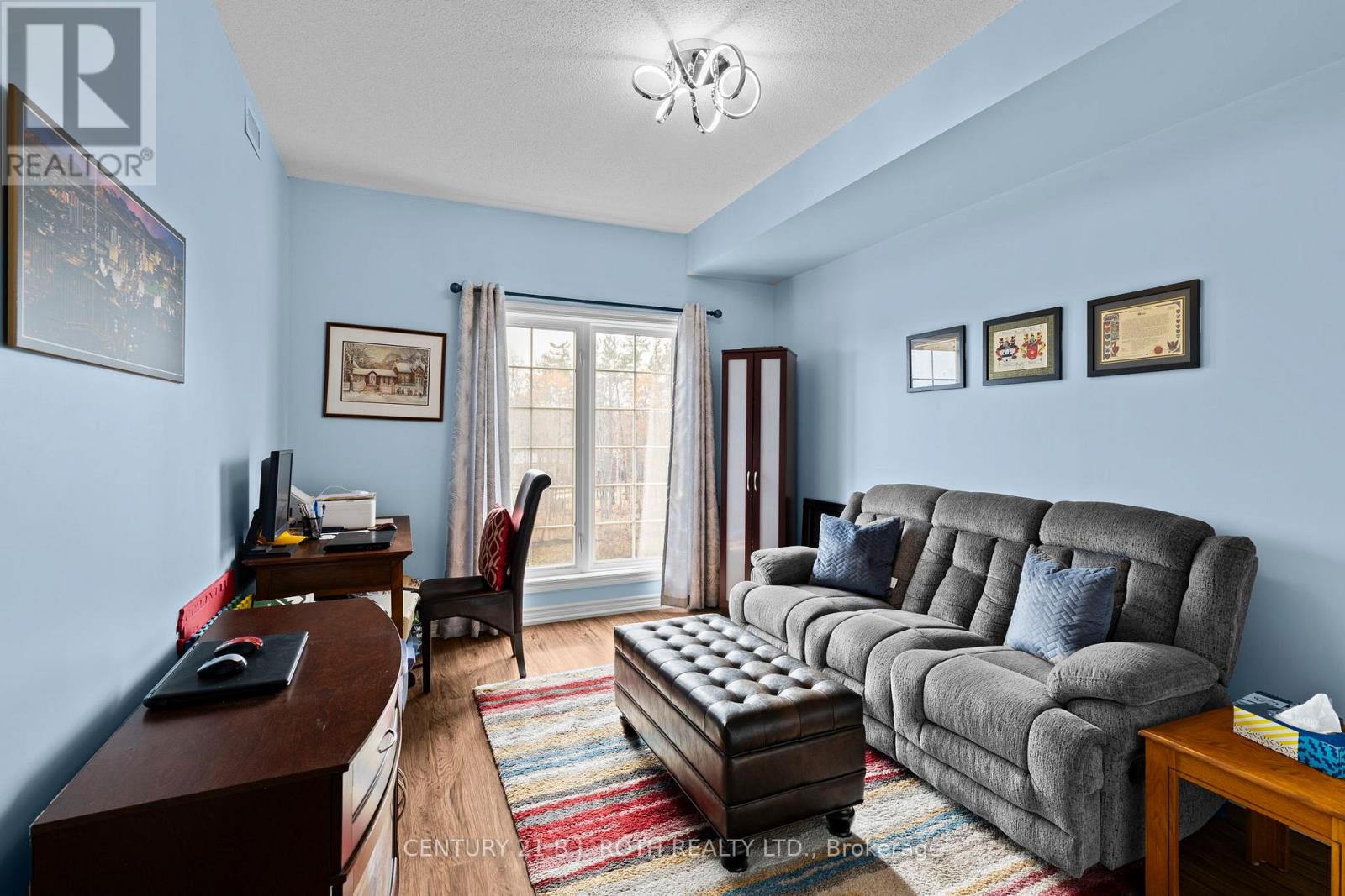 #407 7 GREENWICH STREET - 21