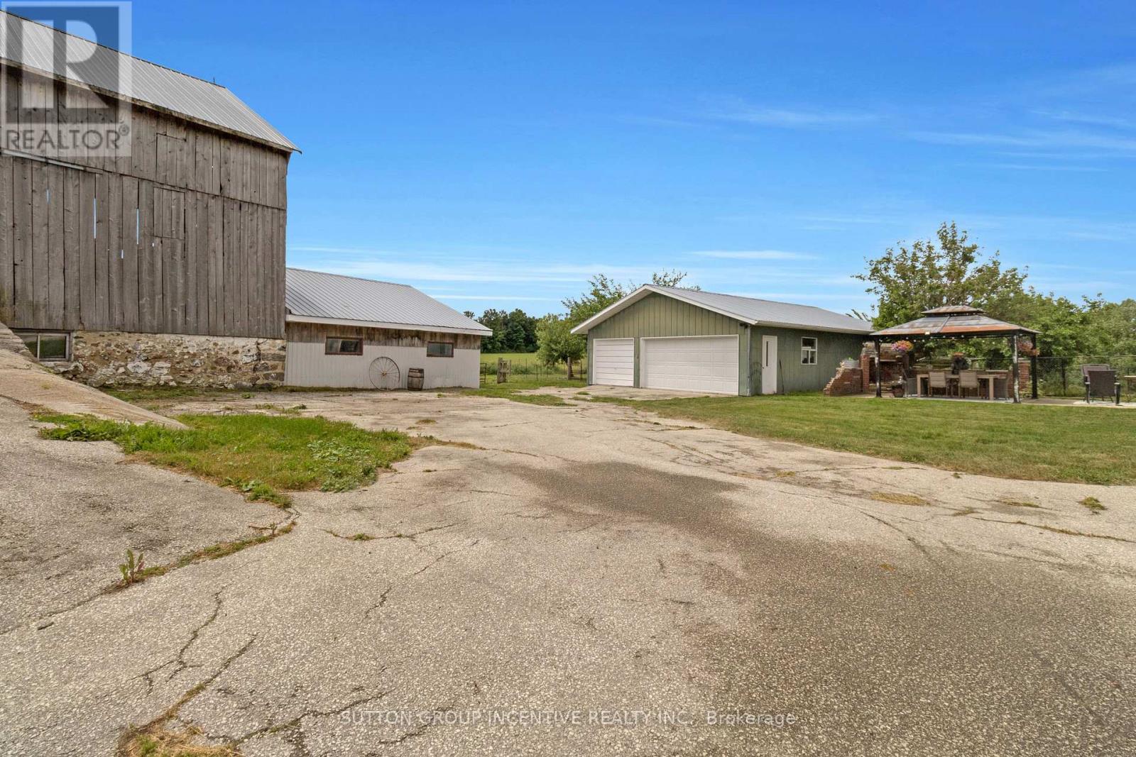 6511 21/22 NOTTAWASAGA SIDE ROAD - 10