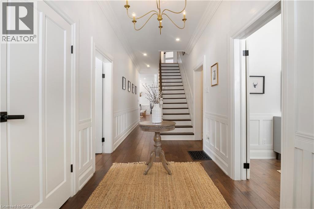 320 WHITMORE Drive, Waterloo, Ontario N2K1X4 - Photo 4