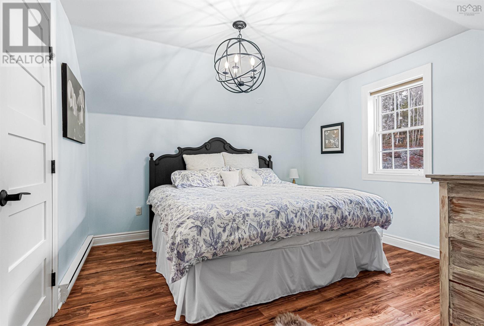 Property 19 of 48 of 102 Ingram Drive